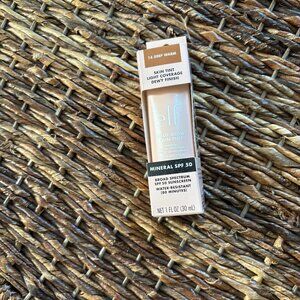e.l.f. Cosmetics Halo Glow Skin Tint Mineral SPF 50